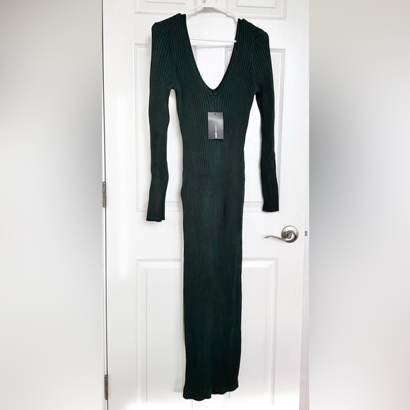 Sweater Maxi Bodycon Dress - Picture 2 of 3